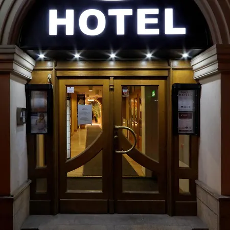 Hotel Enjoy