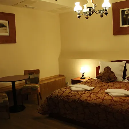 Enjoy Ξενοδοχείο 3*