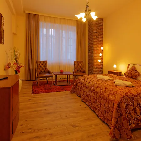 Enjoy Ξενοδοχείο Πίλζεν