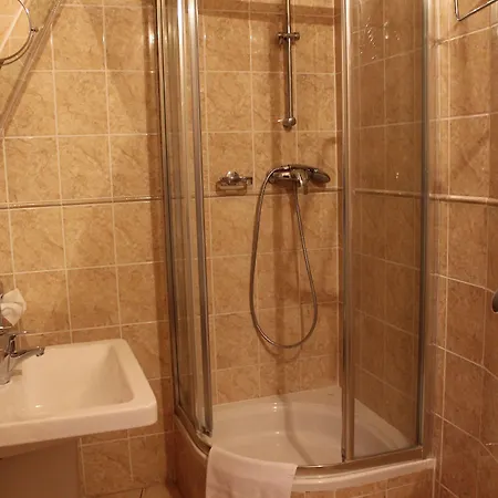 Enjoy Ξενοδοχείο 3*