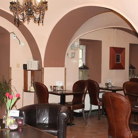 Enjoy Ξενοδοχείο