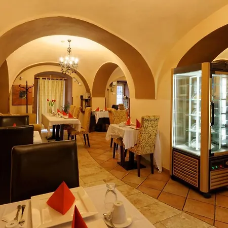 Enjoy 3* Plzen