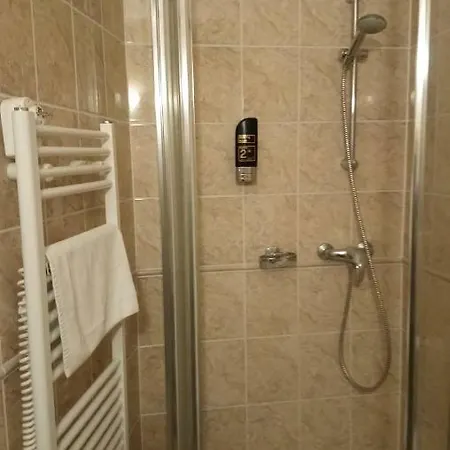 Enjoy Hotel