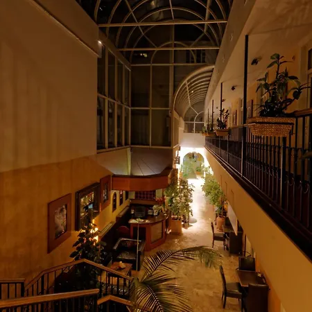 Hotel Enjoy Pilzno